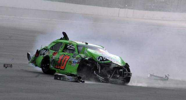 Video of Danica Patrick’s Horrific Crash During Qualifying – She Escapes Uninjured! [video]