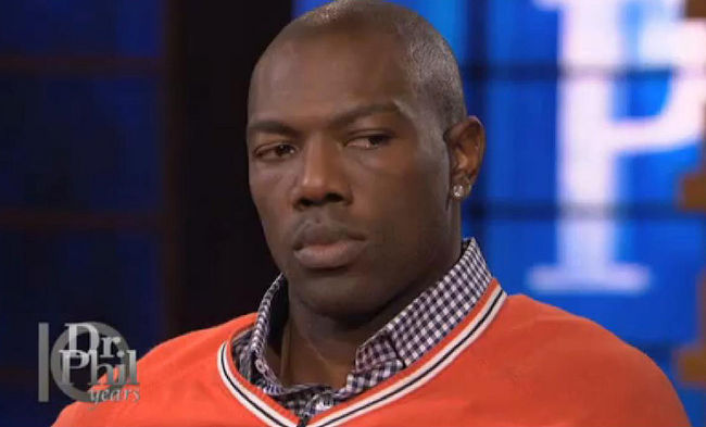 Terrell Owens on the Dr. Phil Show –  Goes Head to Head with Three of his 4 Baby’s Mamma’s.