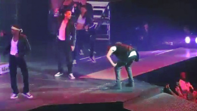 Justin Bieber vomit on stage