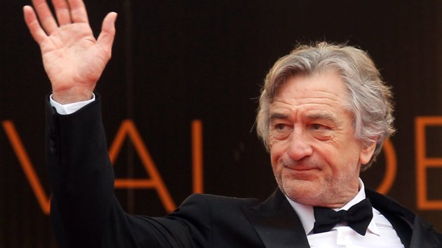 Robert De Niro Confronts Jay-Z, Tells the Rapper “You Think You the Man, You are Disrespectful”!