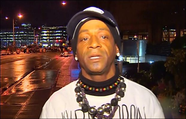 Katt Wiliams Cries on the News While Announcing His Retirement on The Street of Seattle.