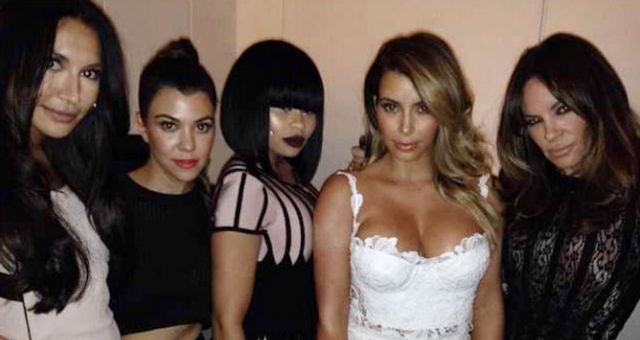 Kim Kardashian’s Butt Looks Small Next To Blac Chyna’s Butt In Instagram Workout Photo