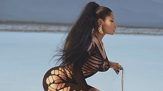Nicki Minaj Forgets Her Bra In Sexy Photo Shoot, See The Pictures Inside!