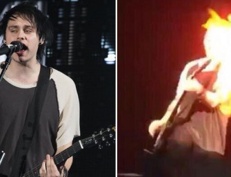 ‘5 Seconds Of Summer’ Guitarist Suffers Serious Burns On Stage After Pyrotechnics Mishap (VIDEO)