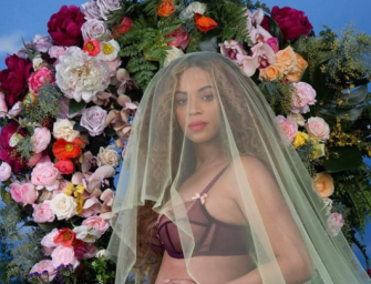 Beyonce Just Announced She Is Pregnant With Twins, And She’s Making Sure No One Questions Her Pregnancy This Time! (PHOTO)