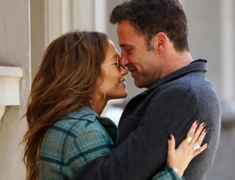 Jennifer Lopez And Ben Affleck Make It Official, Marry In Small Las Vegas Ceremony!
