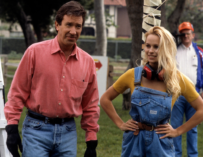 Pamela Anderson Claims Tim Allen Flashed His Penis At Her While Filming Home Improvement