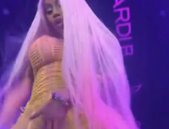 Cardi B Goes Wild In Las Vegas, Goes Commando Onstage And Shows Off Tampon String