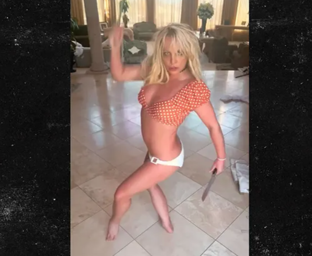 Britney Spears Concerns Fans By Dancing With Knives On Instagram, But She Claims They’re Not Real!