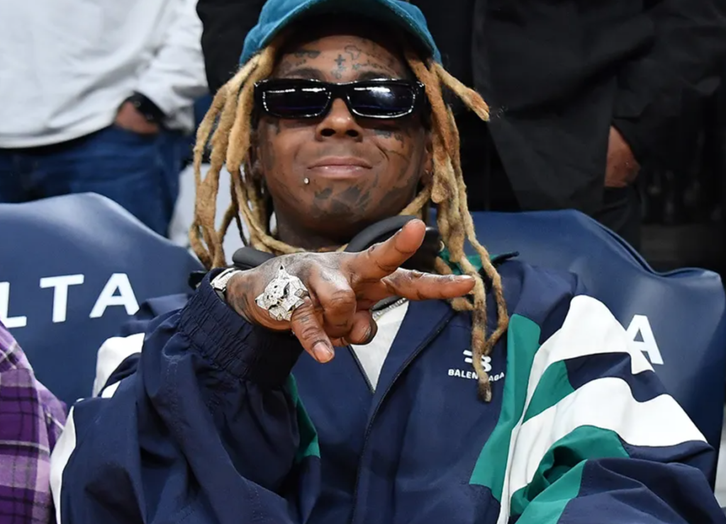 Lil Wayne Claims He Was Treated Like “Sh*t” At The Lakers Game