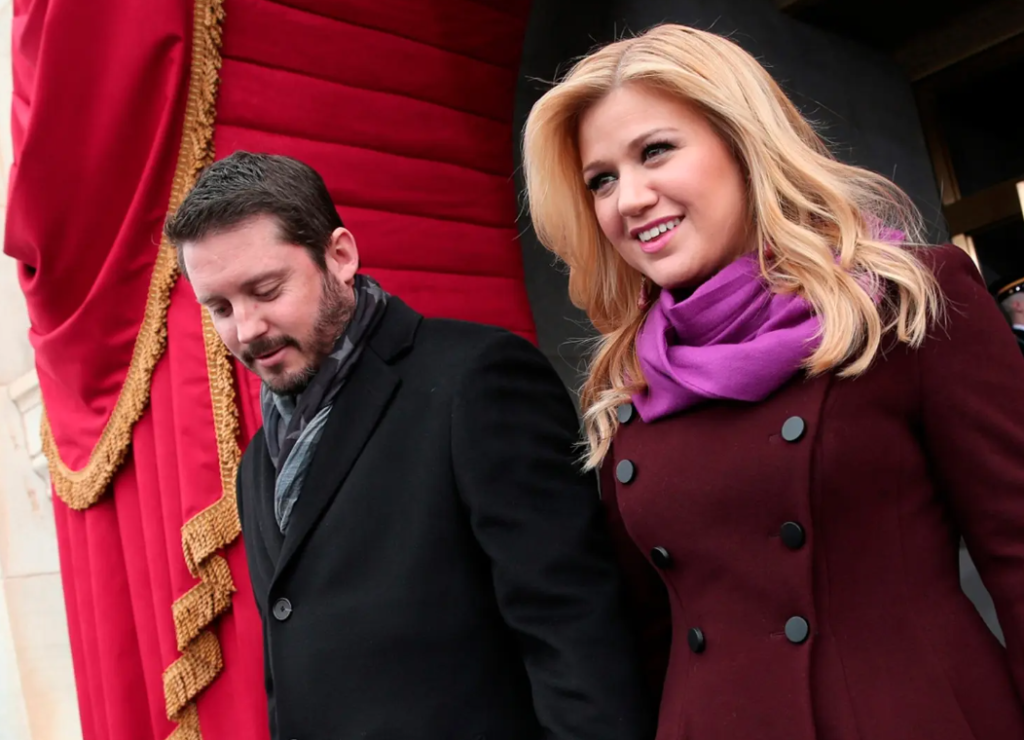 Kelly Clarkson Is Suing Her Ex Husband Again, Just Months After Winning Her First Lawsuit Against Him