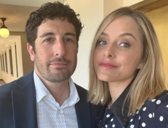 Jason Biggs’ Wife, Jenny Mollen, Gets A “Mother’s Day Makeover” After Breast Lift And Chin Lipo